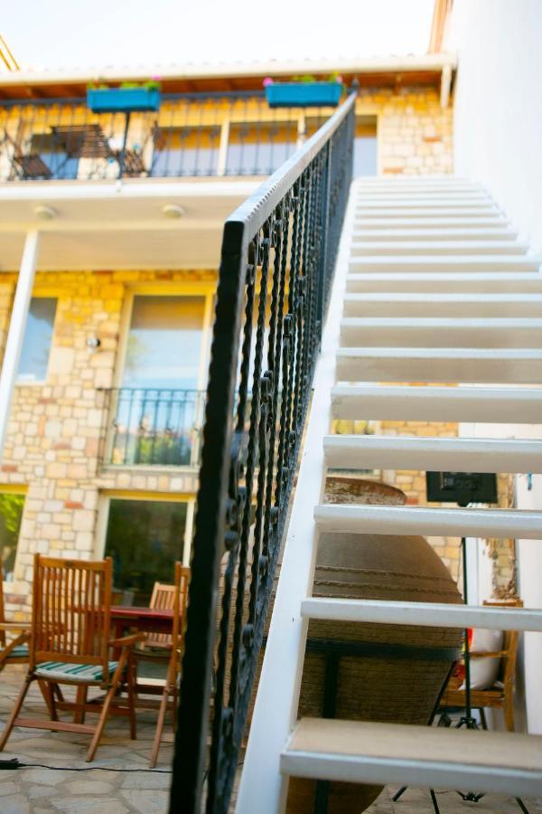Annemin Harabesi Otel Cesme Exterior photo